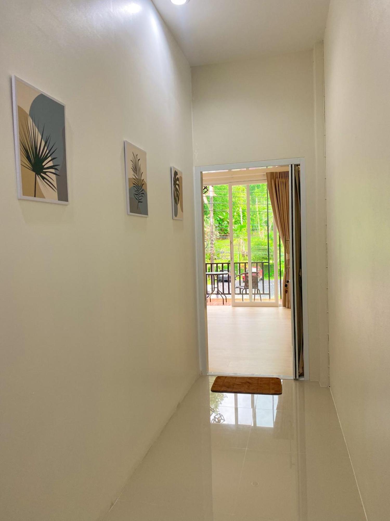 Private Room With Share Bathroom At Little Wild House Khaosok Khao Sok National Park Luaran gambar